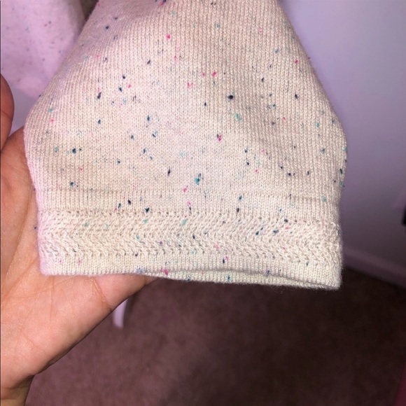 Cream colored TALBOTS Speckled Rainbow v-neck knit sweater - Picture 5 of 11